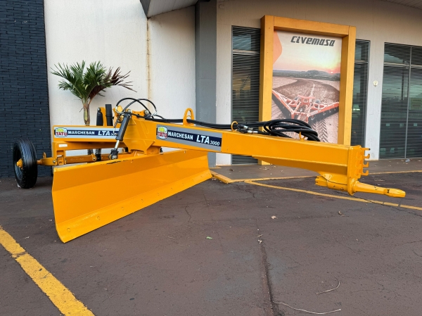 PLAINA TRASEIRA DE ARRASTO - LTA 3000 TATU