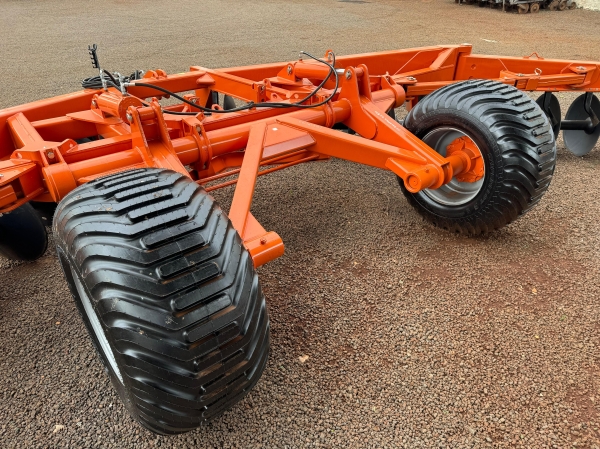 TERRACEADOR TC 30X28 CIVEMASA - BASE LARGA