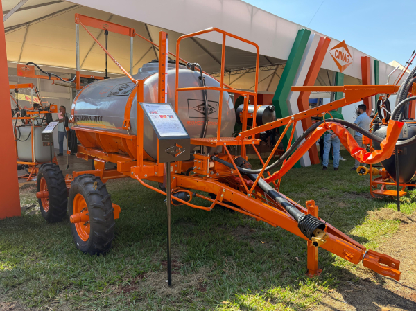 PULVERIZADOR PECUÁRIO 2000L - CIMAG