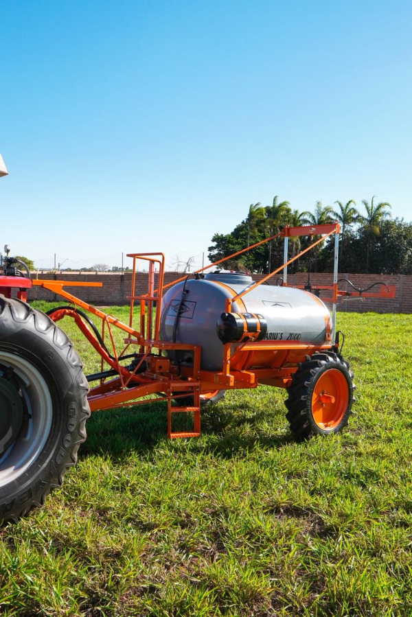PULVERIZADOR PECUÁRIO 2000L ARO 24'' - CIMAG