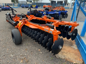 Grade Niveladora Niveladora 72 Discos 2024