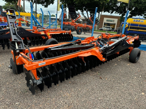 Grade Niveladora Niveladora 84 Discos 2024