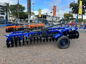 Grade Niveladora Niveladora 44 Discos 2024
