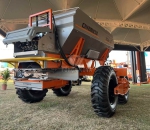 Distribuidor Calcário 15000 Kg 2023