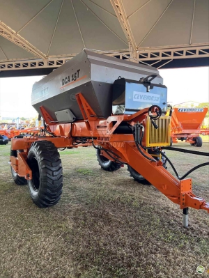 Distribuidor Calcário 15000 Kg 2023