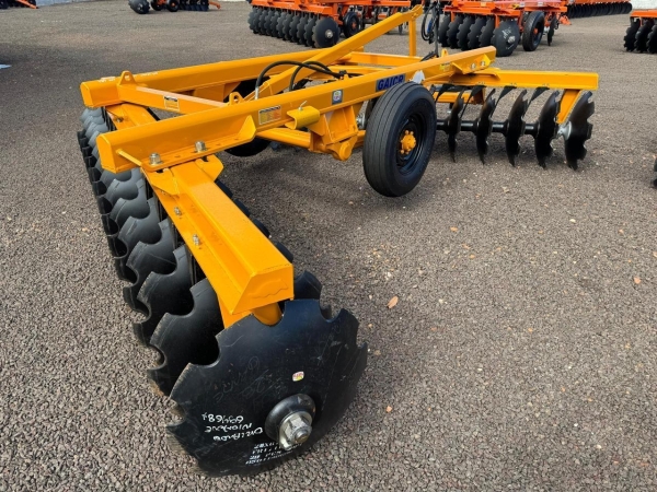 GRADE ARADORA INTERMEDIÁRIA 28X28 TATU - GRADE 28X28