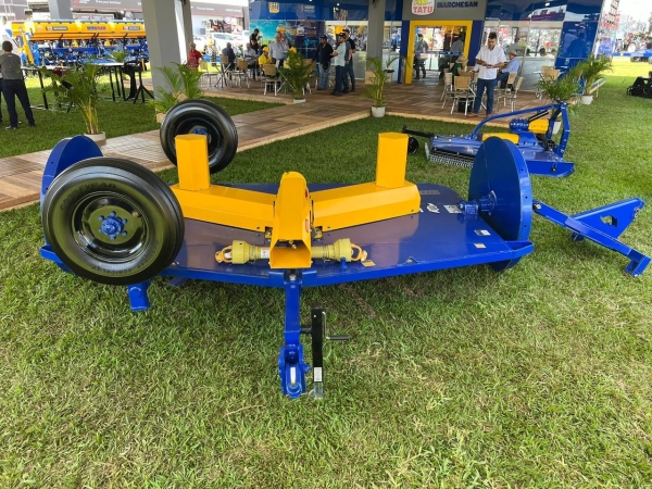 ROÇADEIRA DUPLA DE ARRASTO COM TRANSPORTE LONGITUDINAL - TATU - ROAT 3400 TL