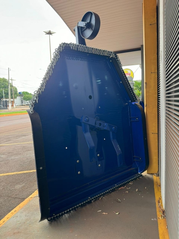 ROÇADEIRA HIDRÁULICA TATU - MODELO RO2 1700