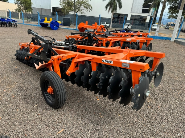 GRADE NIVELADORA 52 DISCOS - GRADE 52X22