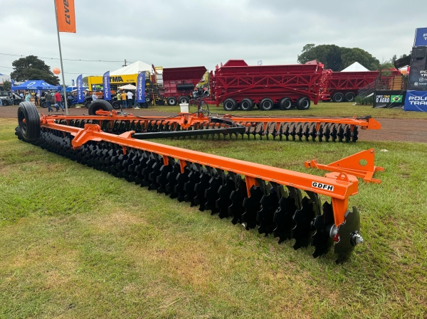 GRADE NIVELADORA 108X24 CIVEMASA - GRADE 108x24