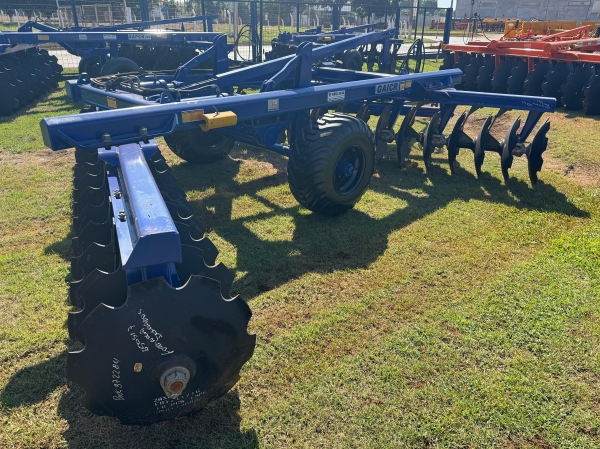 GRADE ARADORA INTERMEDIÁRIA 32x28 TATU - GRADE 32x28